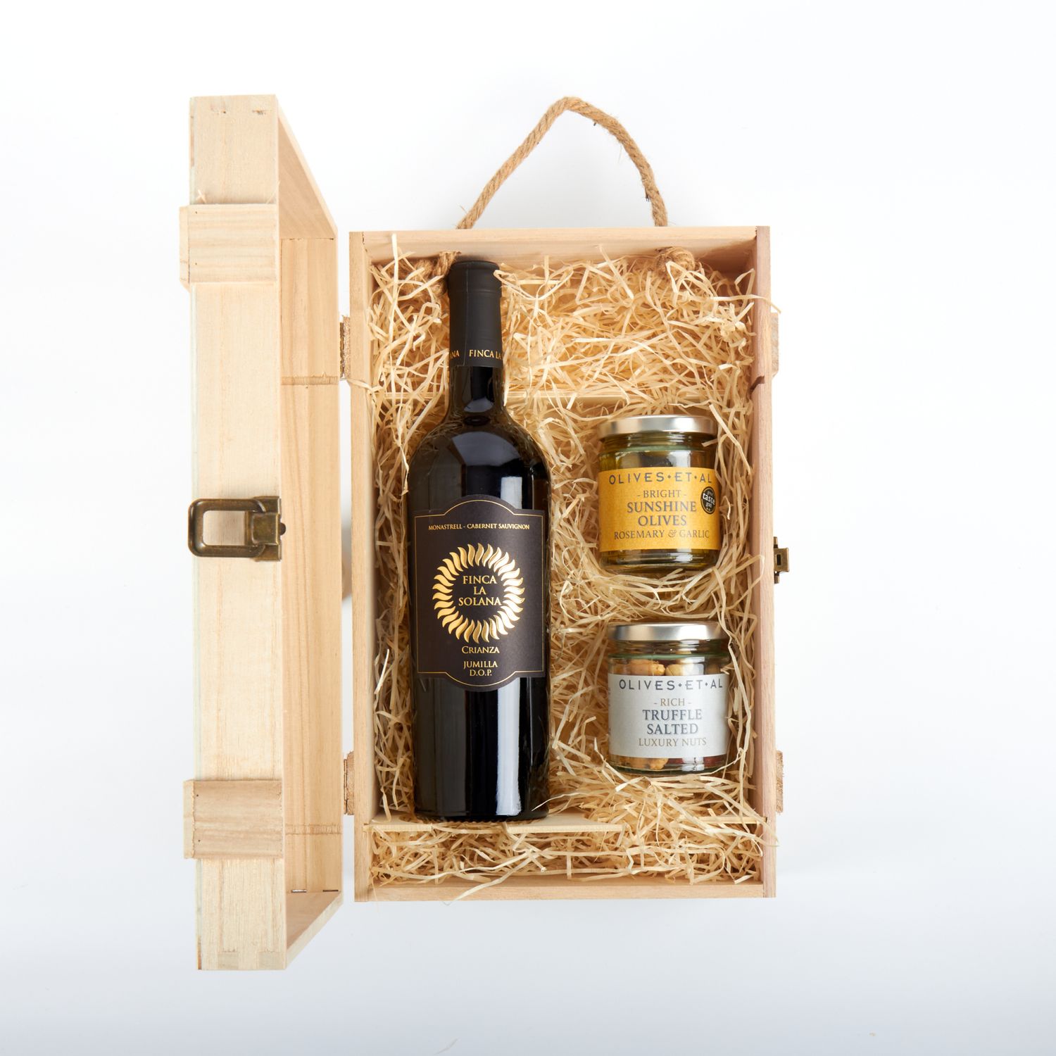 Finca La Solana Crianza Monastrell Cabernet Sauvignon Red Wine & Nibbles  Gift Box from £47.20