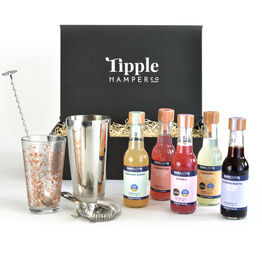 Classic Cocktail Selection & Accessories Hamper