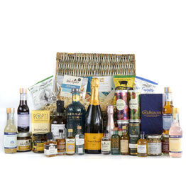 Gin, Champagne, Rum, Whisky, Wine, Cocktails, & Nibbles Luxury Hamper
