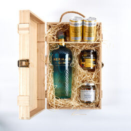 Mermaid Gin & Luxury Nibbles Wooden Gift Box Set