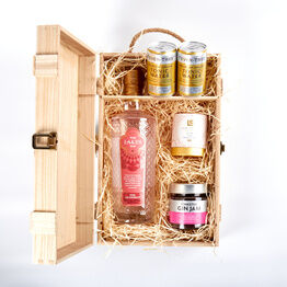 The Lakes Pink Grapefruit Gin & Luxury Nibbles Wooden Gift Box Set