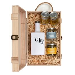 Glaswegin Original Gin & Luxury Nibbles Wooden Gift Box Set