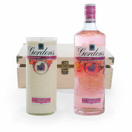 Gordon's Pink Gin & Candle Gift Box