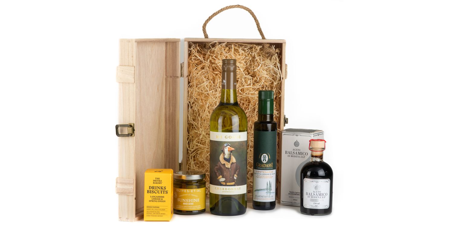 White Wine, Olive Oil, Cheese and Nibbles Hamper from £66.84