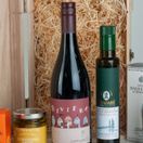 Red Wine, Olive Oil, Cheese &amp; Nibbles Hamper additional 2