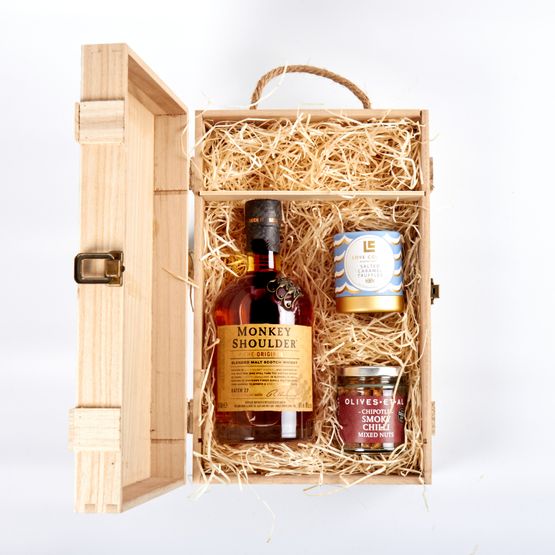 Monkey Shoulder Whisky &amp; Luxury Nibbles Wooden Gift Box Set