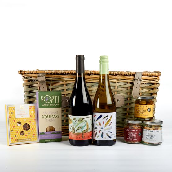 Premium Wine and Nibbles Hamper
