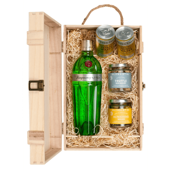 Tanqueray 10 Gin &amp; Luxury Nibbles Wooden Gift Box Set