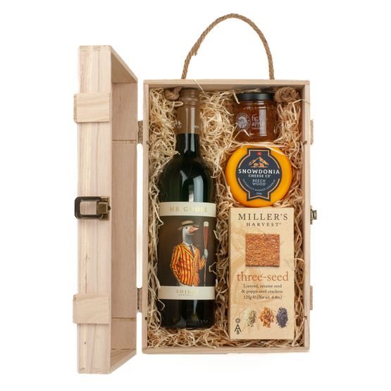 Mr Goose Shiraz Red Wine &amp; Cheese Gift Box