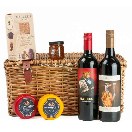 Red Wine Lover, Cheese &amp; Nibbles Hamper