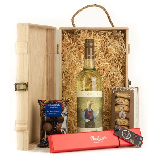 White Wine &amp; Premium Treats Gift Box