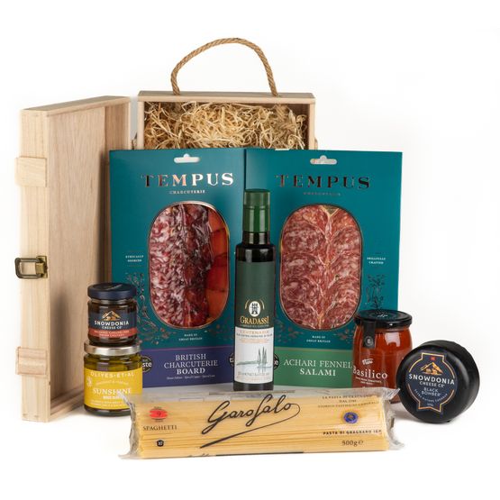 Ultimate Night In Gift Box